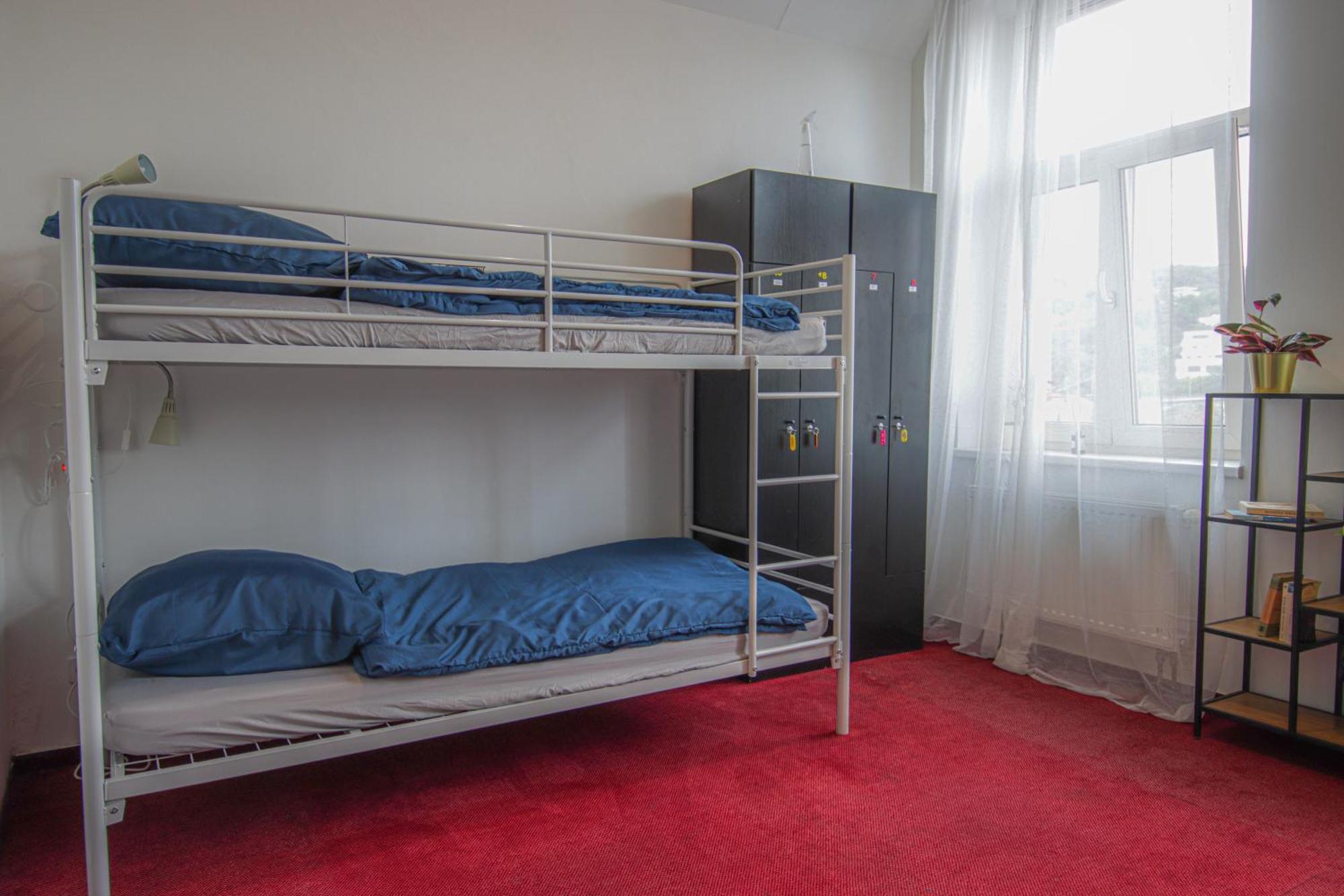 In Hostel Прага Екстериор снимка