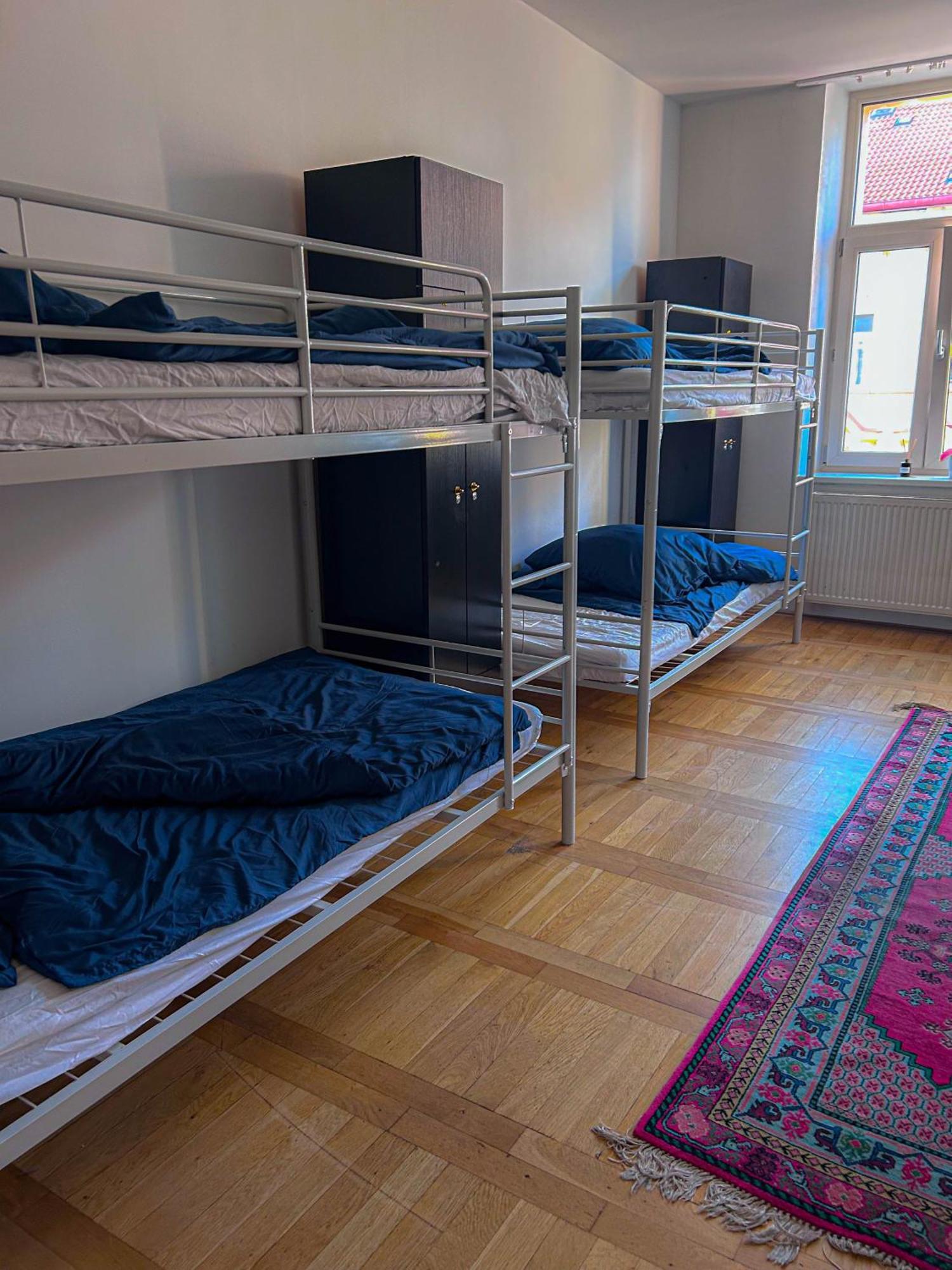 In Hostel Прага Екстериор снимка