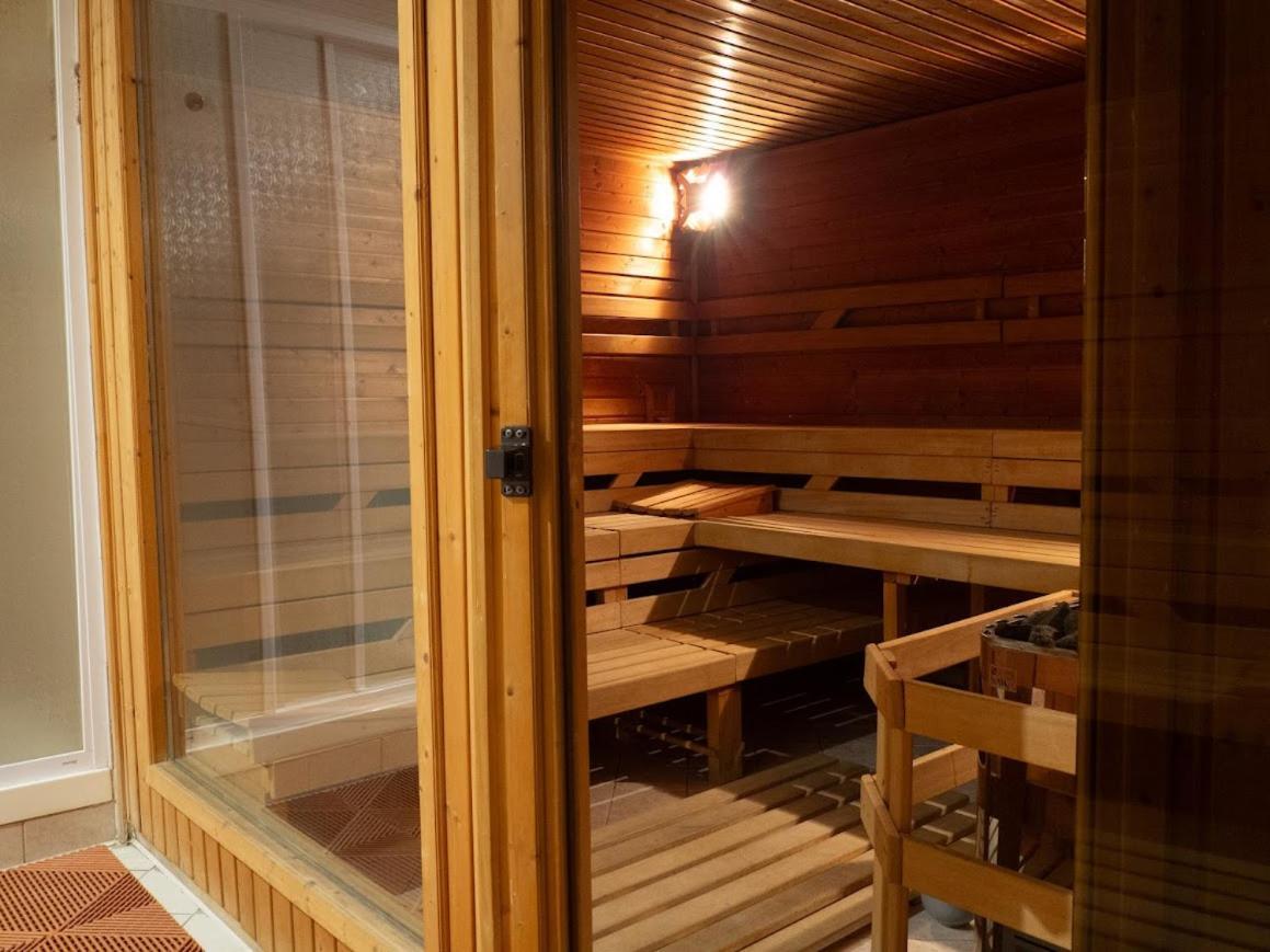 In Hostel Прага Екстериор снимка